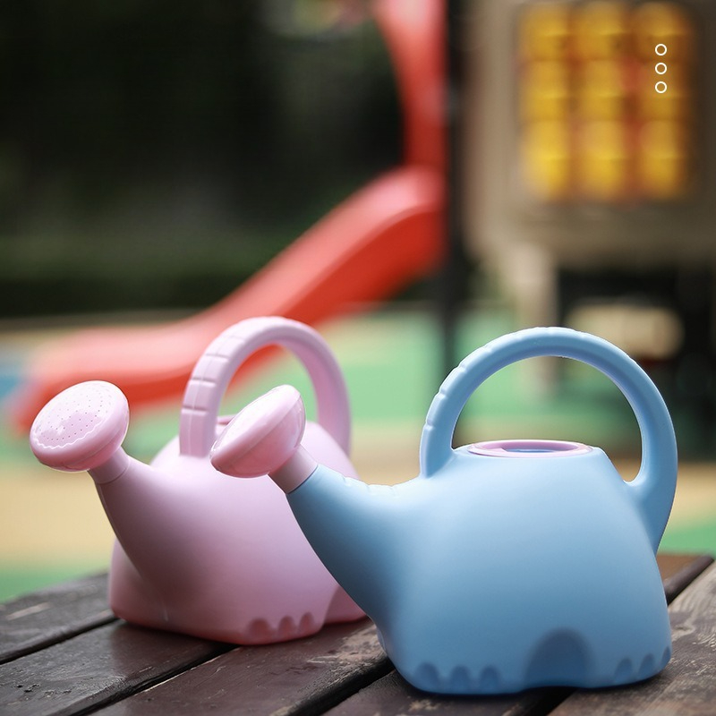 Arrosoir épais de dessin animé - Gardening Tools Cartoon avis et prix