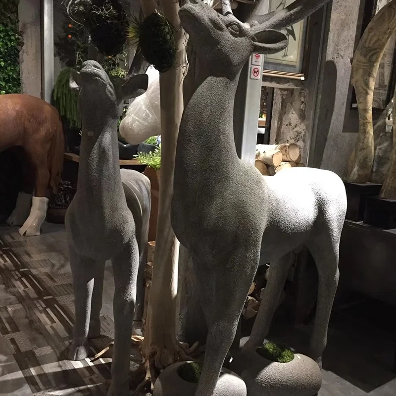 Sculpture de cerf en fibre de  - Gardening Tools Sketch avis et prix